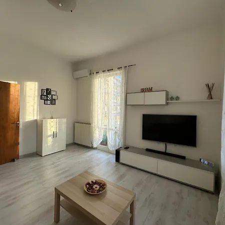 La Casa Di Carlotta Apartment Ceparana